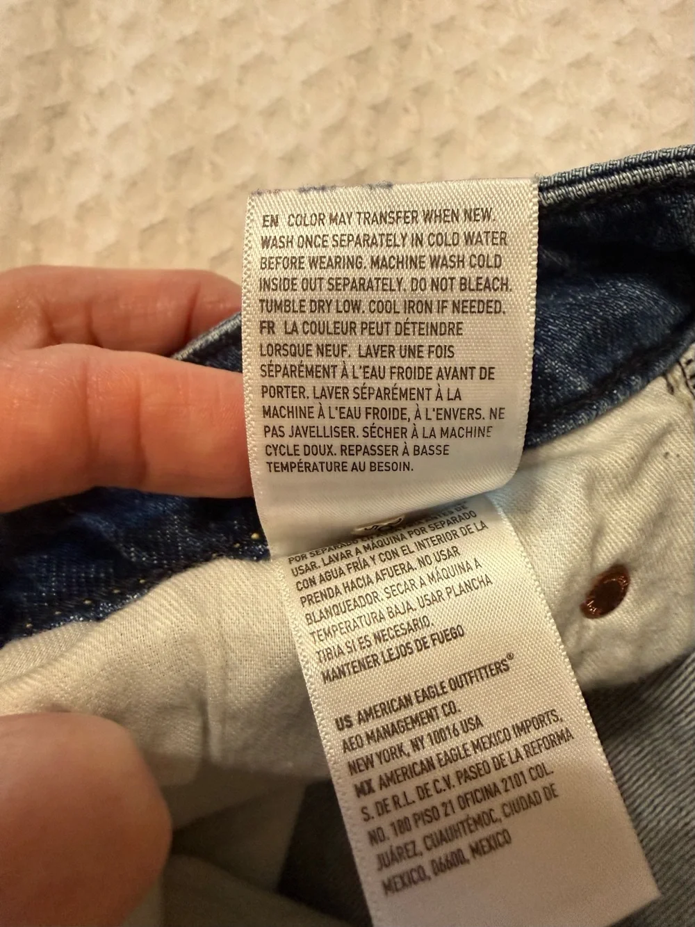 American Eagle Outfitters Men’s Straight Jeans in Dark Blue Wash